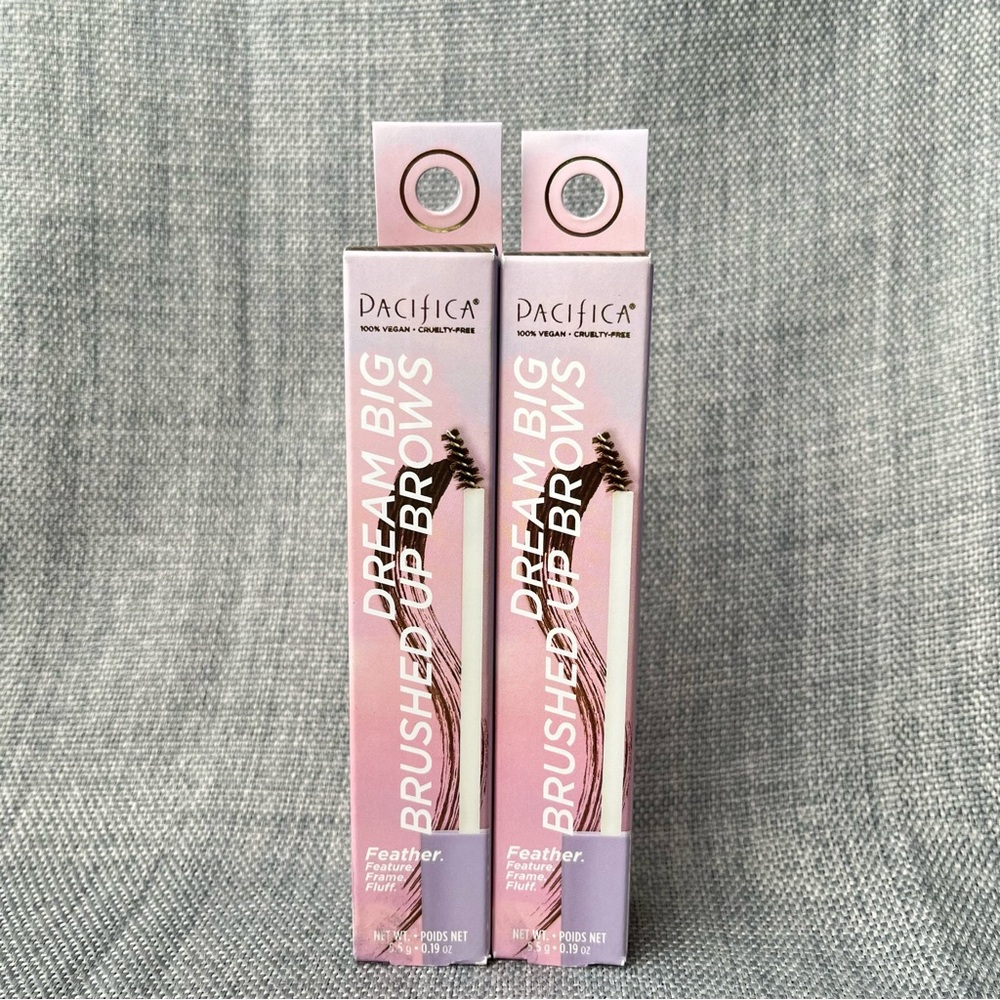 Pacifica Dark Medium Eyebrow Brush Dream Big Brushed Up Full Defined Eyebrows